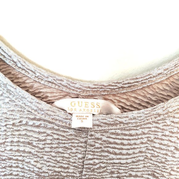 GUESS body fitting GOLD crop top with scoop back - Picture 3 of 4